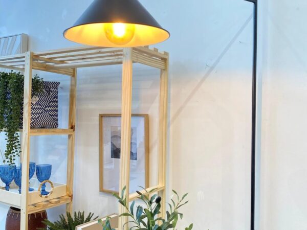 Dê Vida aos Seus Ambientes com Arandelas de Parede